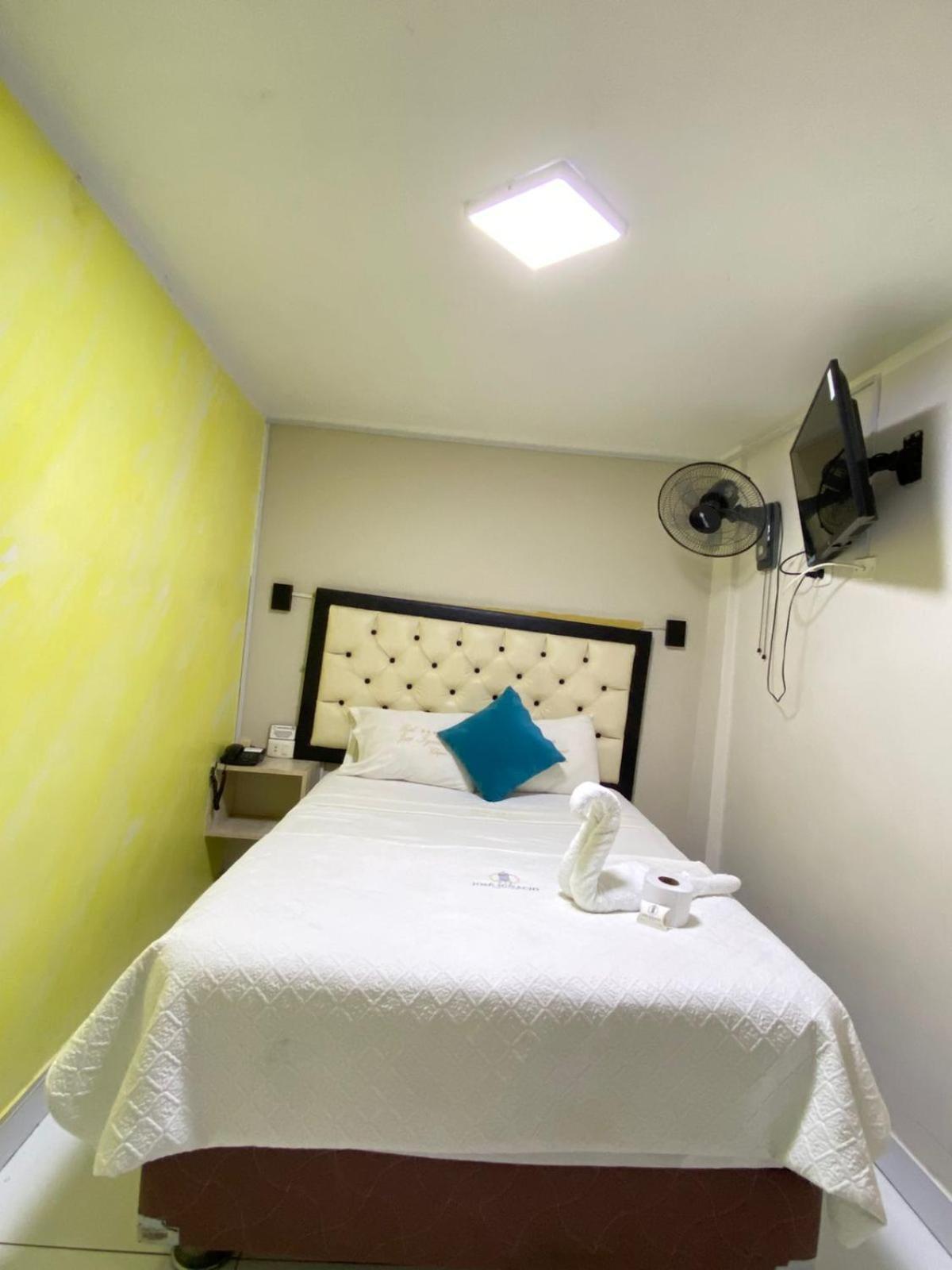 Hotel Jose Ignacio Chepén Екстериор снимка