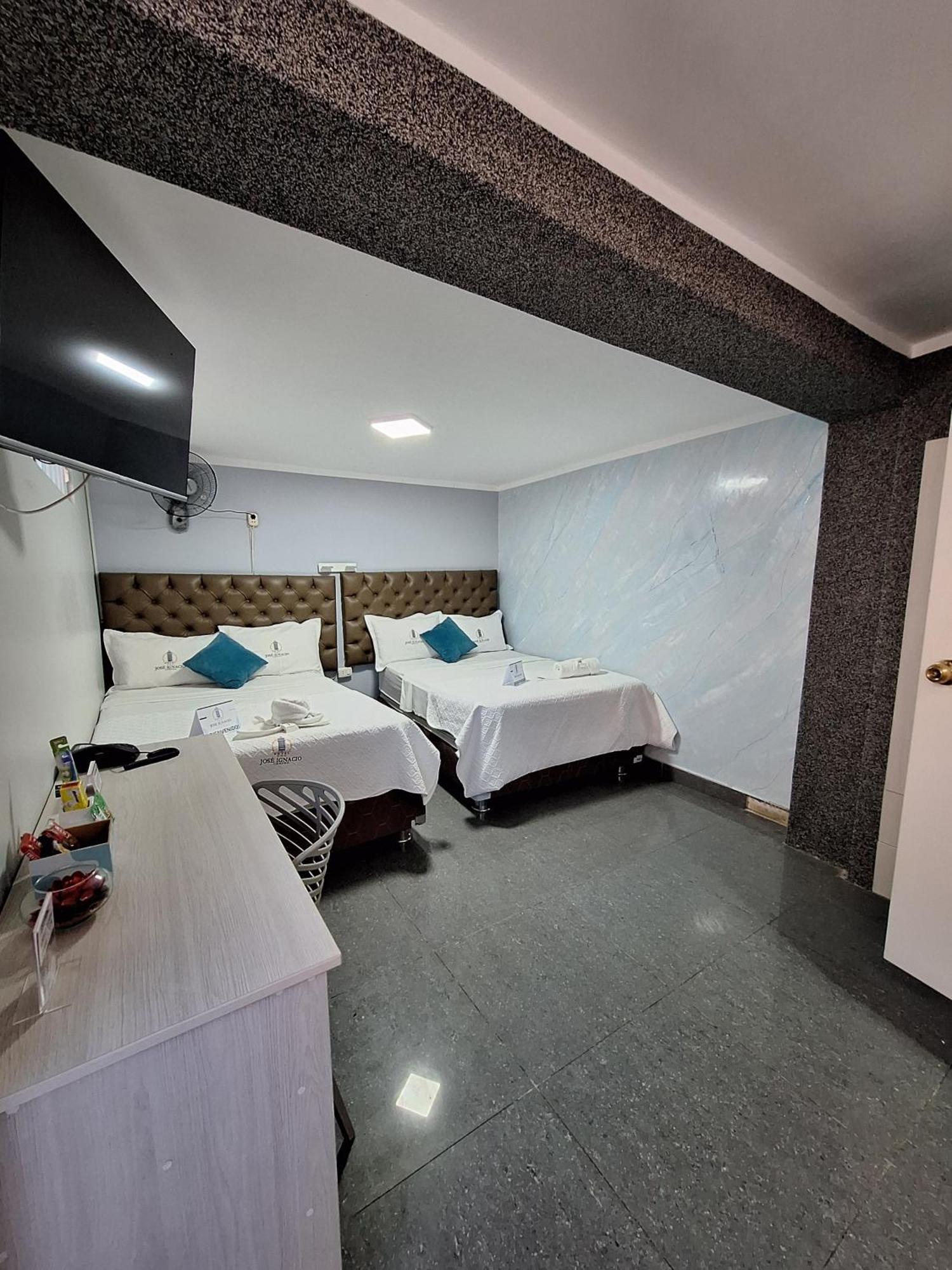 Hotel Jose Ignacio Chepén Екстериор снимка