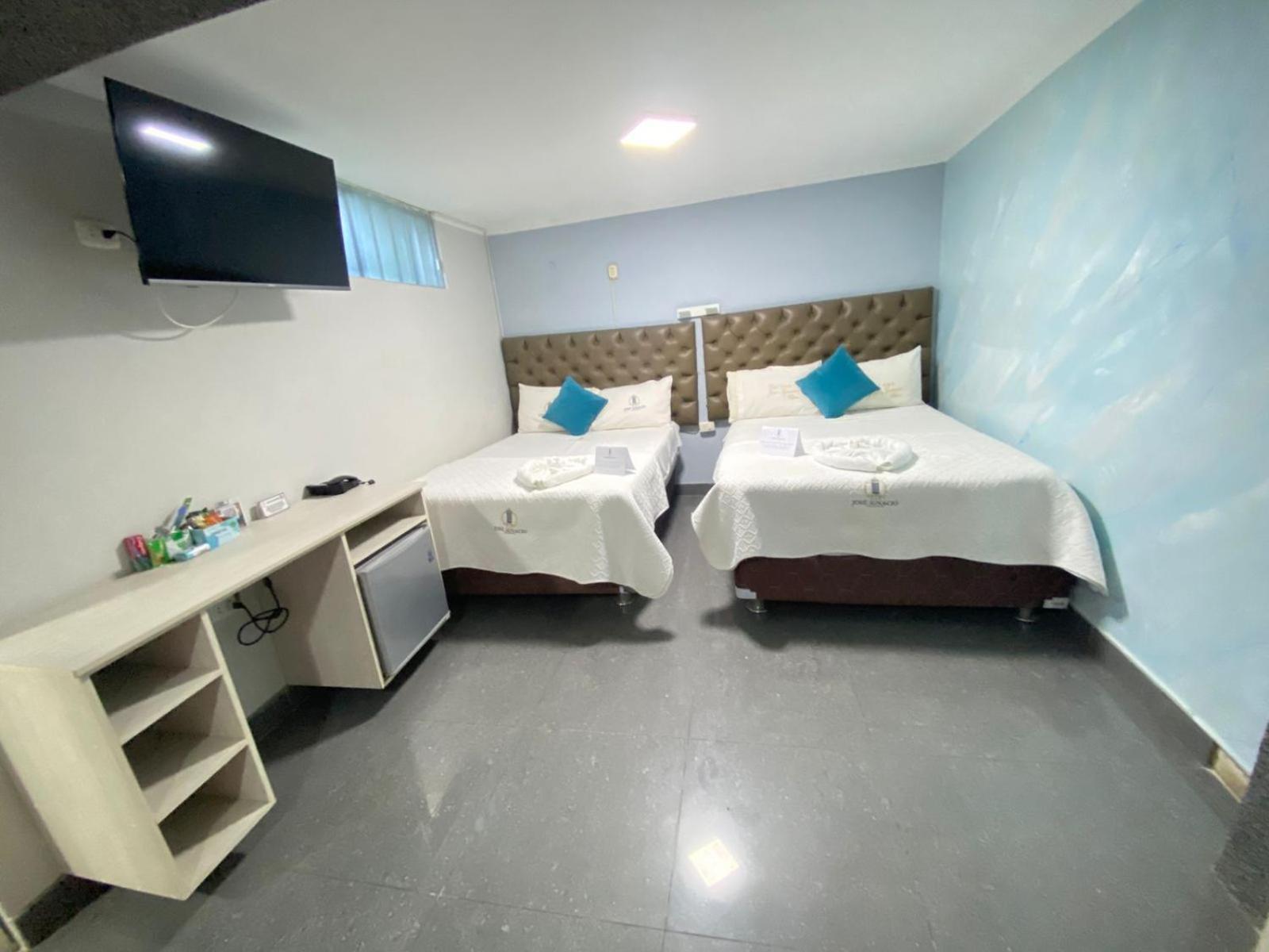 Hotel Jose Ignacio Chepén Екстериор снимка