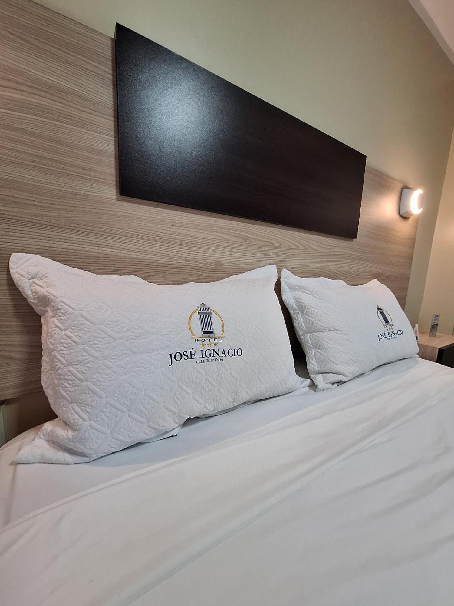 Hotel Jose Ignacio Chepén Екстериор снимка